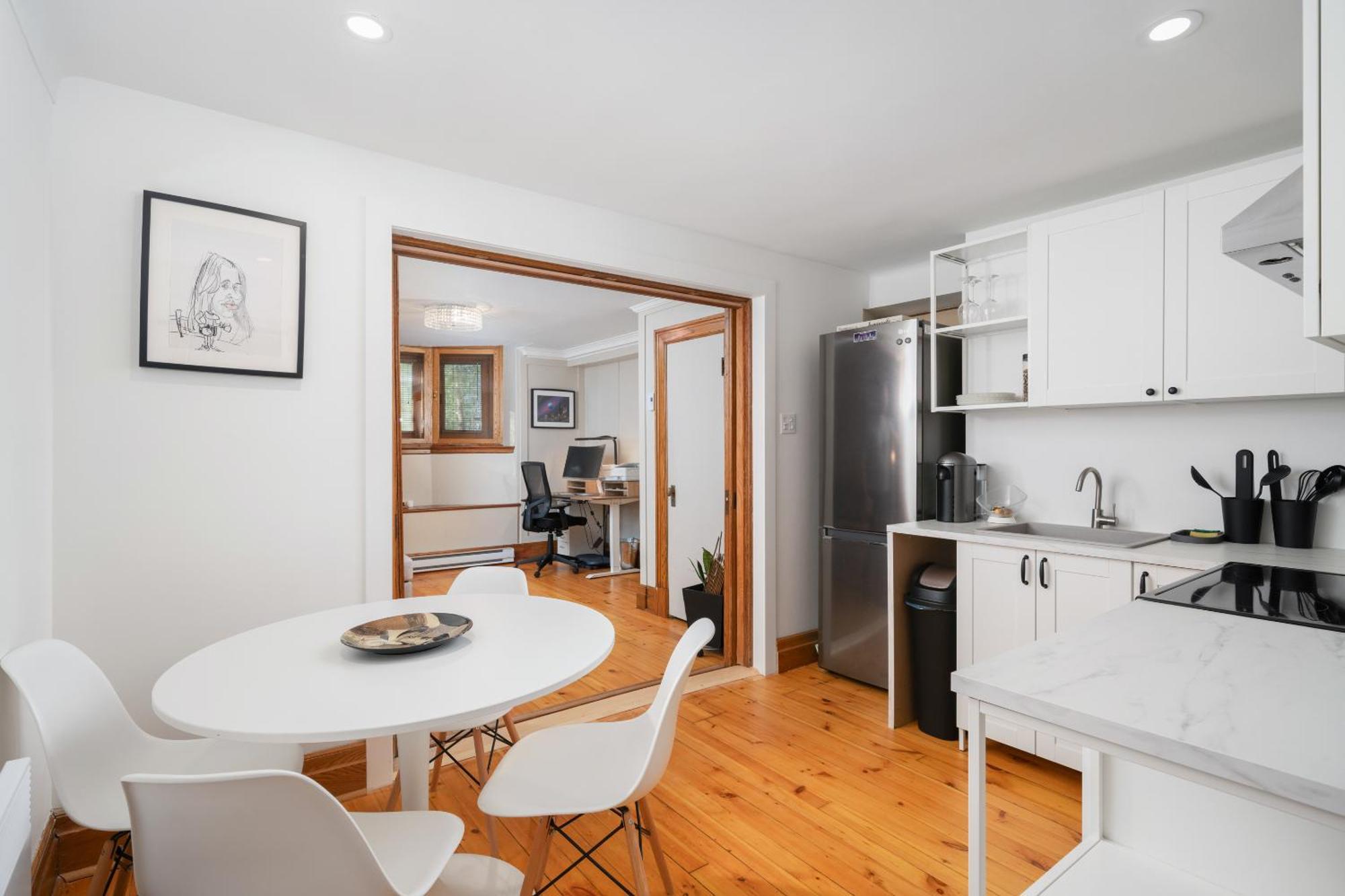 Modern, Cozy Apartment In Heart Of Mont Royal Montréal Exterior foto